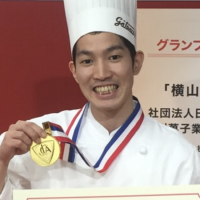 中里翔一郎